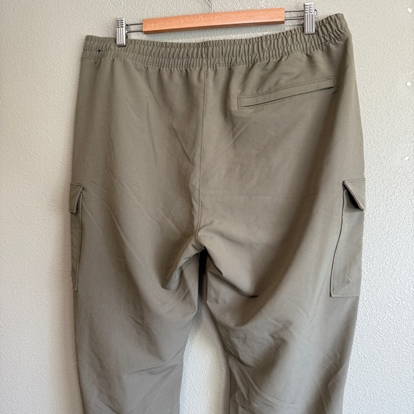 Abercrombie & Fitch Men’s Cargo Joggers - XL - Picture 5 of 8